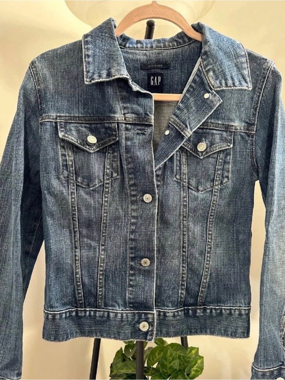GAP Medium Wash Blue Denim Jacket